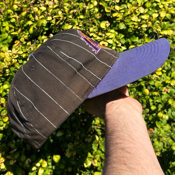 Vintage 90s LA Lakers 🏀 Pinstripe Starter snapback hat baseball cap Los Angeles - Picture 4 of 16